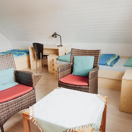Apartment Separates Im Dg Fuer 2 Personen Ettlingen